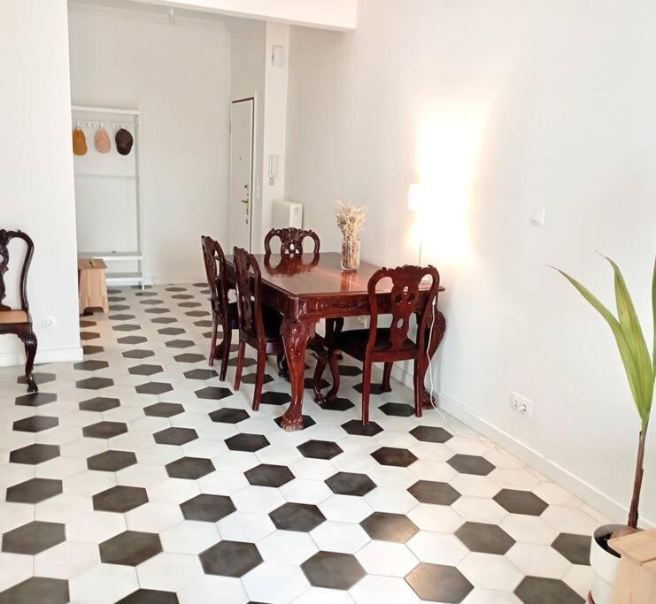 Stylish City Flat Near Promenade Salonicco Esterno foto