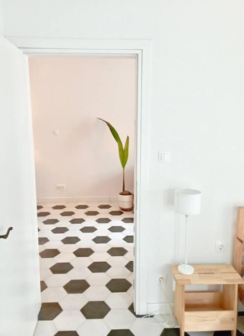 Stylish City Flat Near Promenade Salonicco Esterno foto